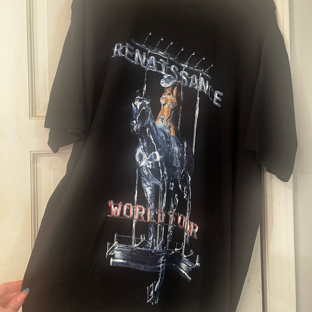 Renaissance World Tour Graphic T-Shirt